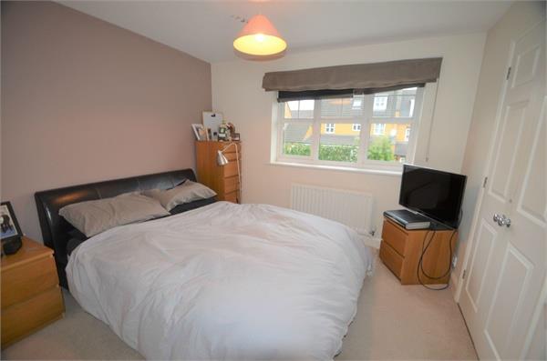 Honiton Gardens, Mill Hill
